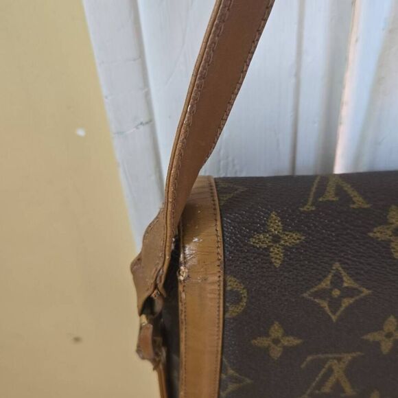 Vintage Louis Vuitton Crossbody Handbag - Picture 14 of 16